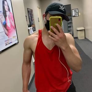 Meet your Posher, Carlos